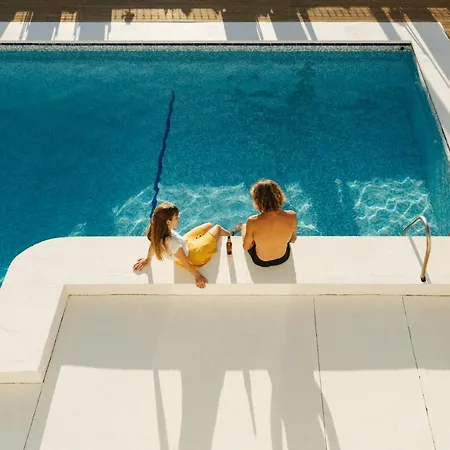 Punta Paradiso 4*